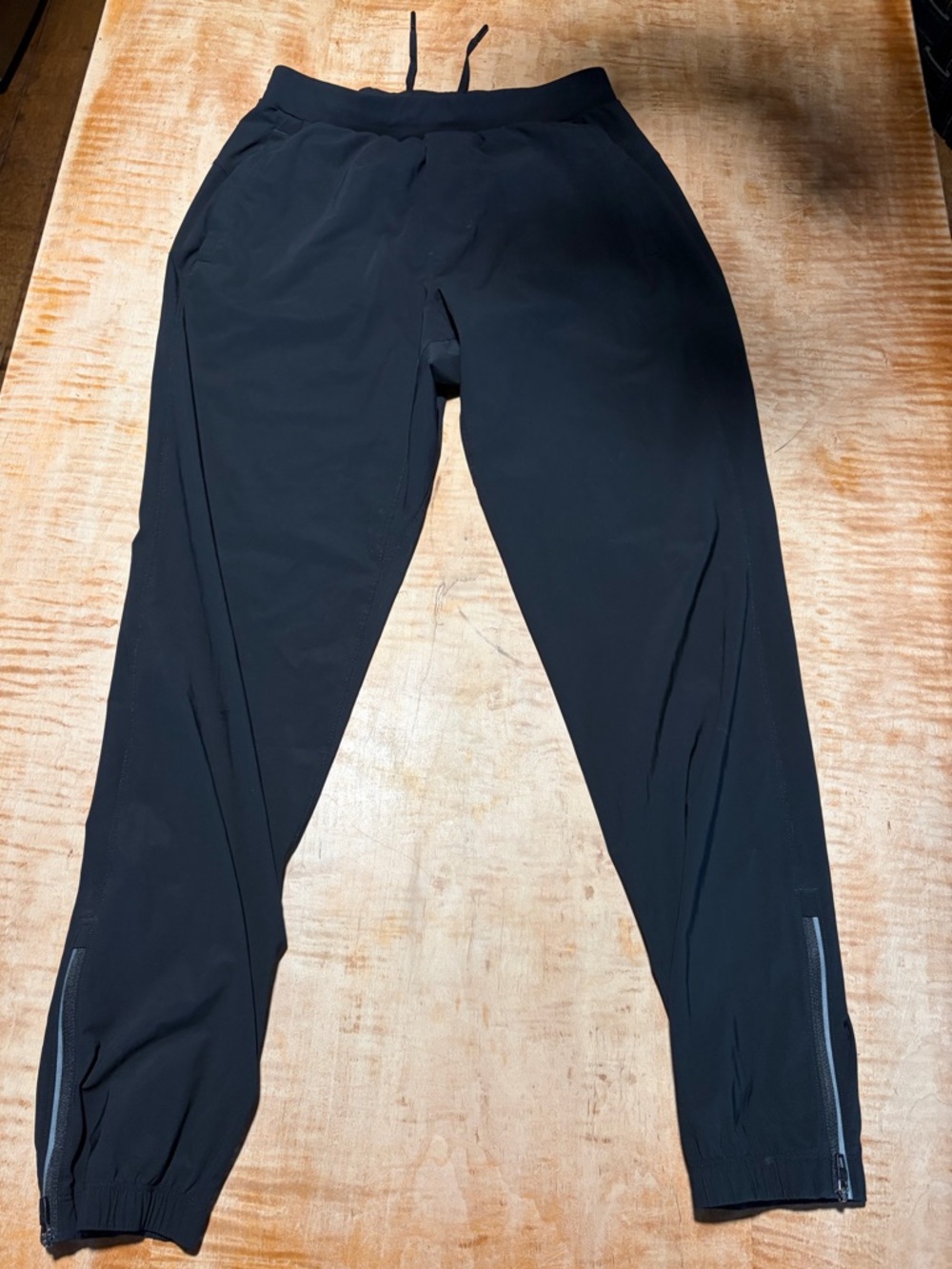 Lululemon Black Athletic Jogger Pants - Mens Size Small